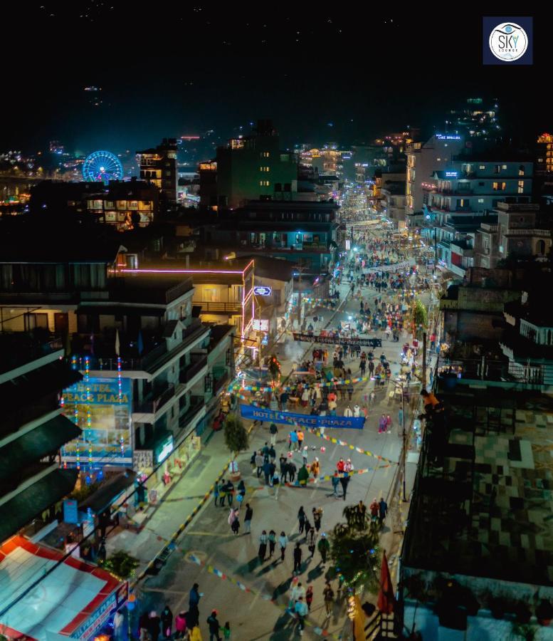 Himalayan Glory Inn Pokhara Exteriör bild