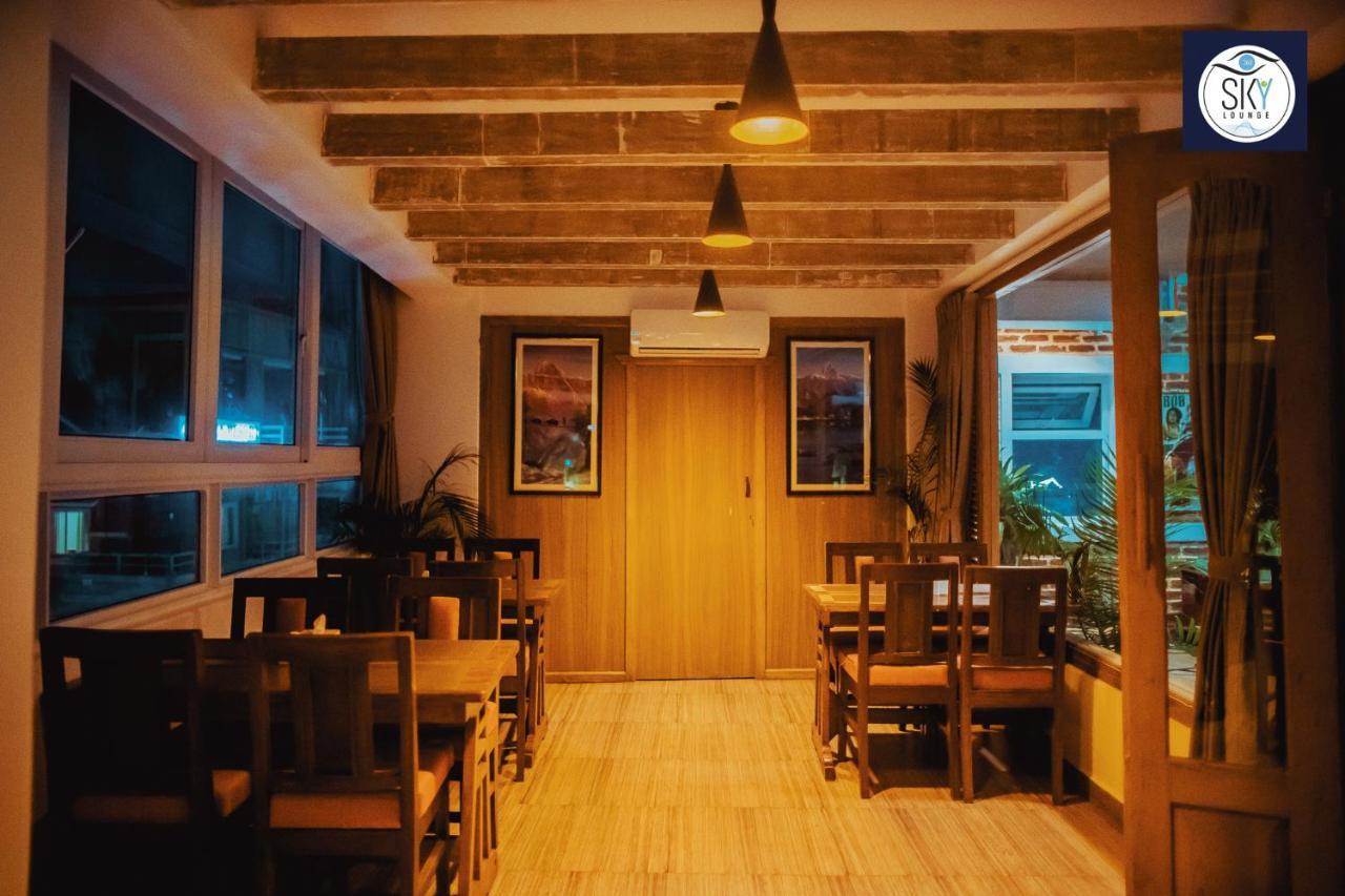 Himalayan Glory Inn Pokhara Exteriör bild