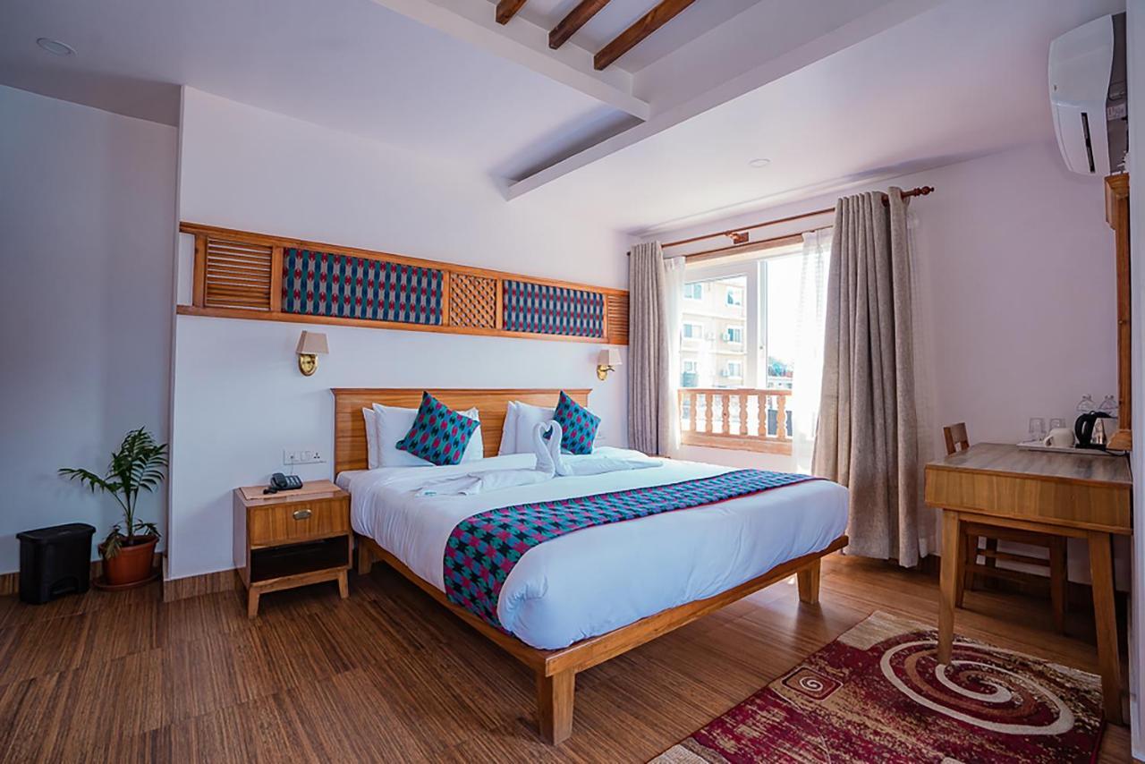 Himalayan Glory Inn Pokhara Exteriör bild