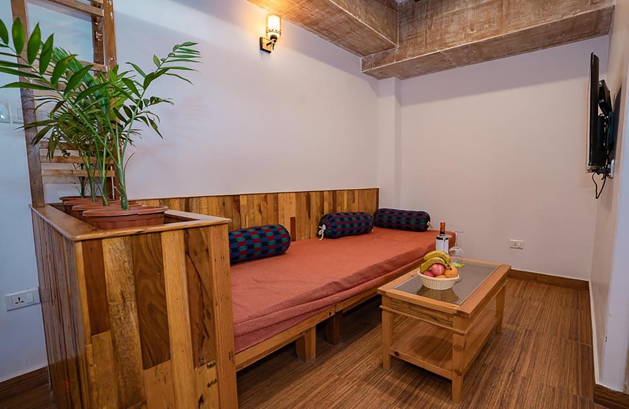 Himalayan Glory Inn Pokhara Exteriör bild