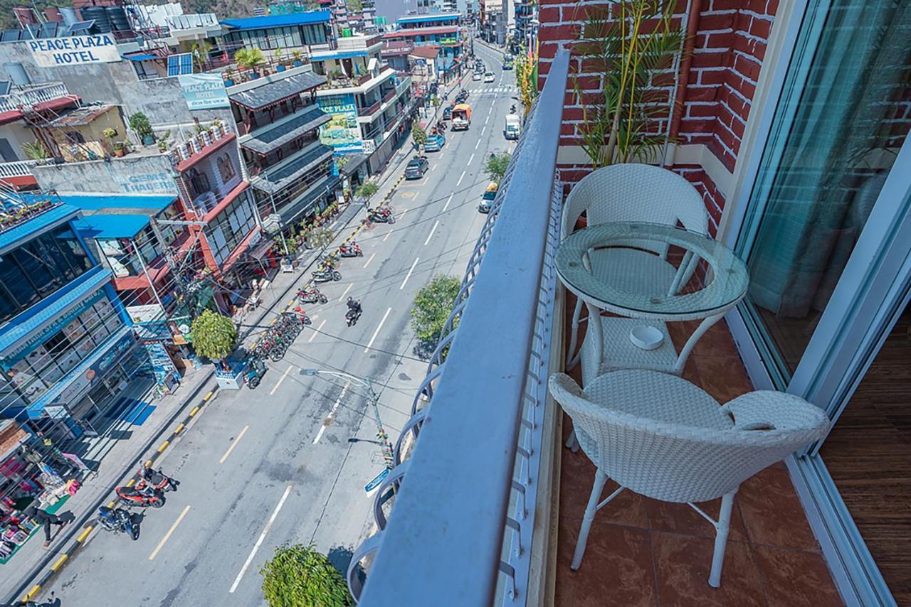 Himalayan Glory Inn Pokhara Exteriör bild